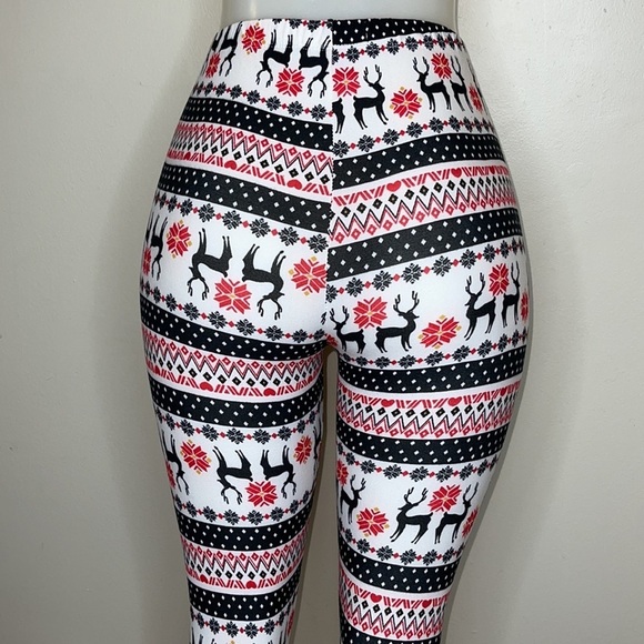Just One Christmas Leggings Size M - Picture 4 of 6